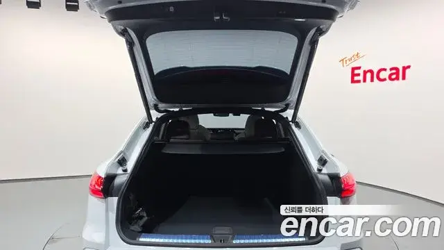 Audi Q5 2025 — Photo 33/42