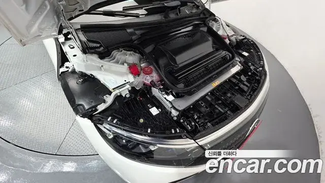 Mercedes-Benz EQS 2023 — Şəkil 13/20