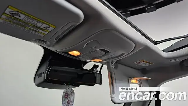 Jeep Renegade 2022 — Şəkil 20/33