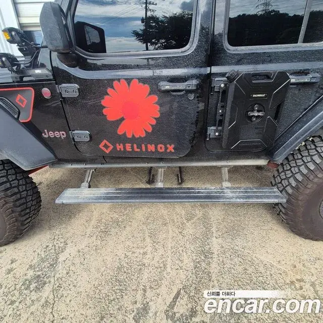 Jeep Wrangler 2024 — Photo 8/15