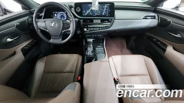 Lexus ES300h 2022 — Şəkil 2/34