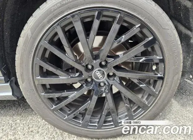 Audi A8 2021 — Şəkil 6/20