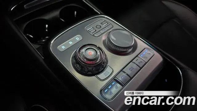 Genesis G90 2023 — Фото 9/20