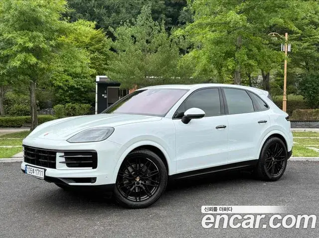 Porsche Cayenne 2024 — Фото 2/20
