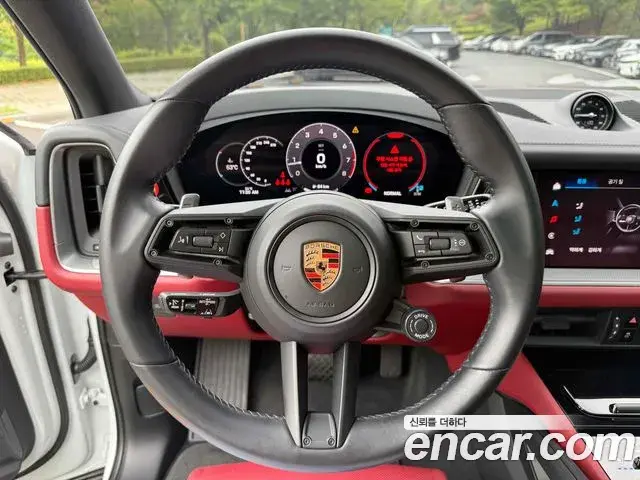 Porsche Cayenne 2024 — Фото 13/20