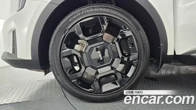 Kia Sorento 2024 — Şəkil 21/35