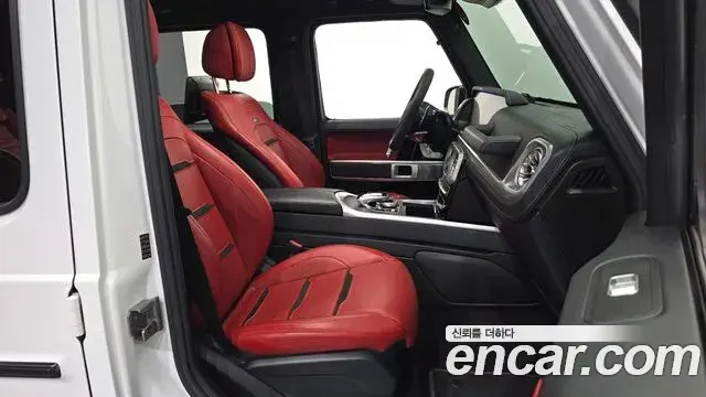 Mercedes-Benz G-Class 2022 — Фото 12/20
