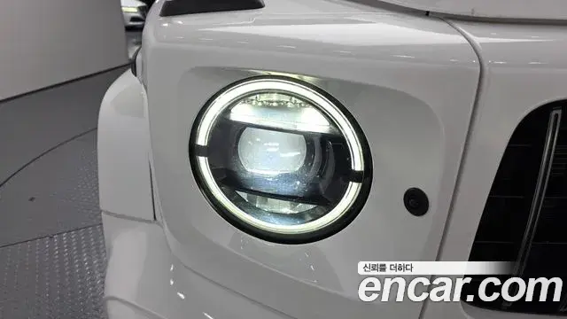Mercedes-Benz G-Class 2022 — ფოტო 31/32