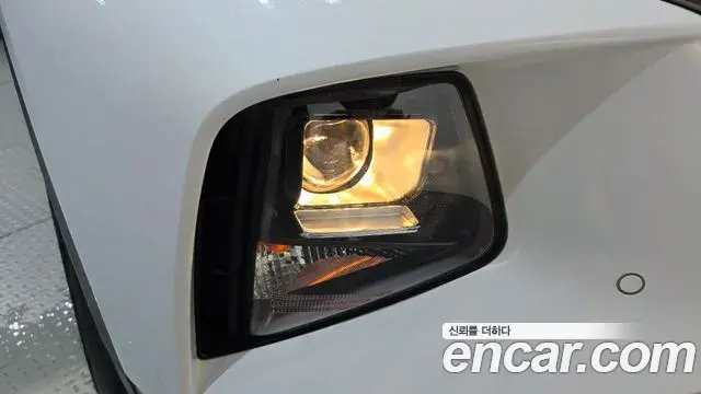 Hyundai Tucson Hybrid 2023 — ფოტო 13/30
