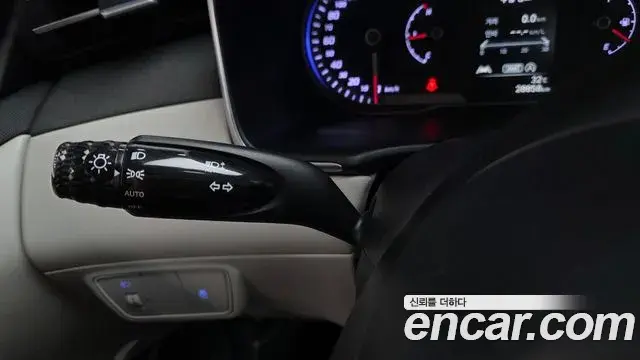 Hyundai Tucson Hybrid 2023 — ფოტო 5/30