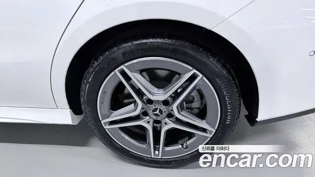 Mercedes-Benz CLA-Class 2026 — Photo 4/20