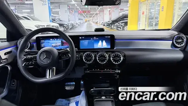 Mercedes-Benz CLA-Class 2026 — Photo 10/20