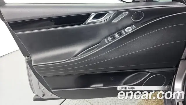 Genesis G80 2022 — ფოტო 8/38