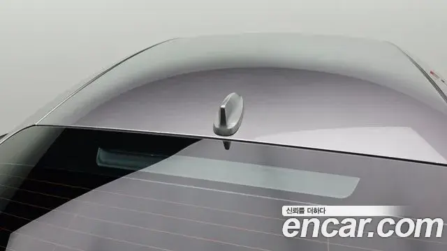 Genesis G80 2022 — ფოტო 33/38