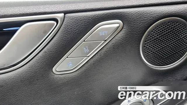 Genesis G80 2022 — ფოტო 17/38