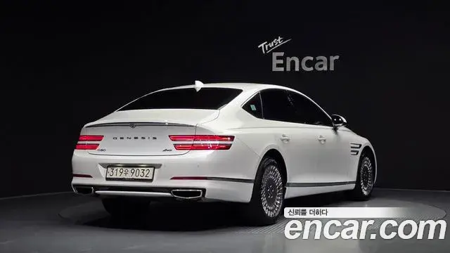 Genesis G80 2022 — Photo 15/20