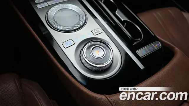 Genesis G80 2022 — Photo 12/20