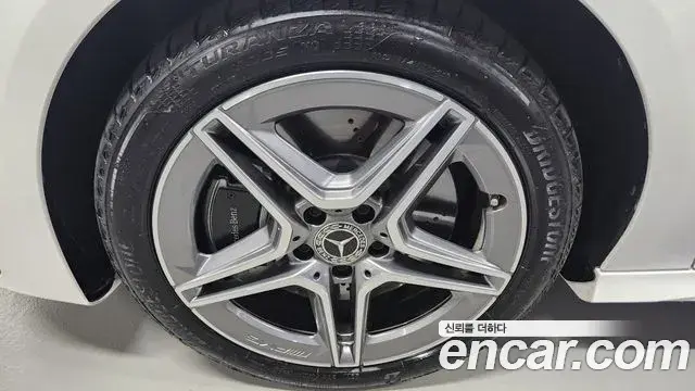 Mercedes-Benz CLA-Class 2026 — Photo 9/20