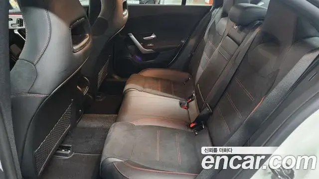 Mercedes-Benz CLA-Class 2026 — Photo 12/20