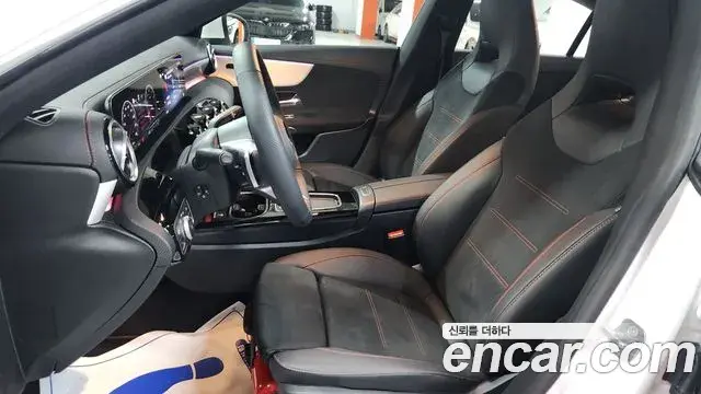 Mercedes-Benz CLA-Class 2026 — Photo 19/20