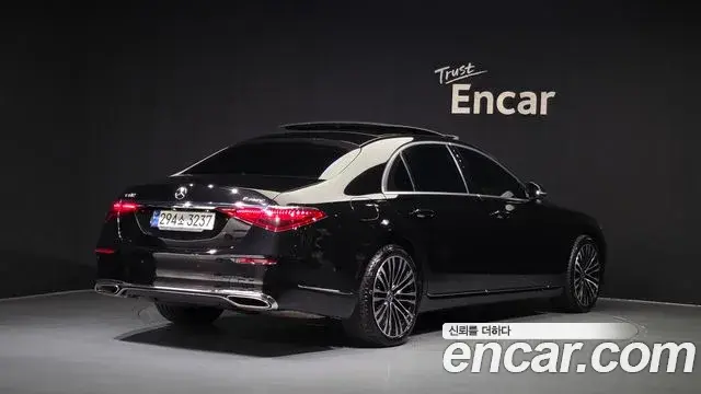 Mercedes-Benz S-Class 2021 — Фото 2/20