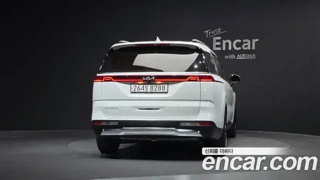 Kia Carnival 2022 — Фото 4/20