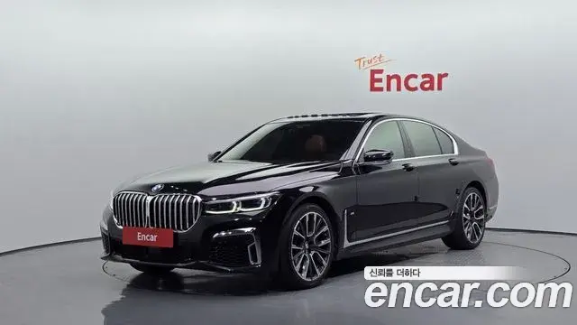 BMW 7 Series 2022 — Фото 1/20