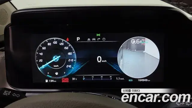 Kia Carnival 2022 — Фото 8/20