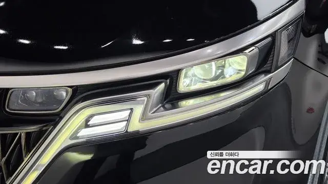 Kia Carnival 2022 — ფოტო 9/41