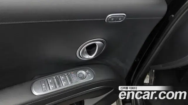 Hyundai Palisade 2025 — Photo 25/32