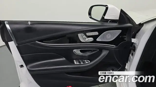 Mercedes-Benz AMG GT 2022 — Şəkil 26/36