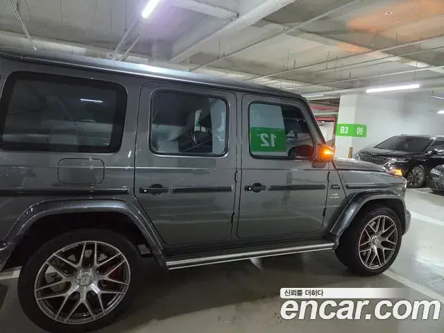 Mercedes-Benz G-Class 2022 — Photo 5/13