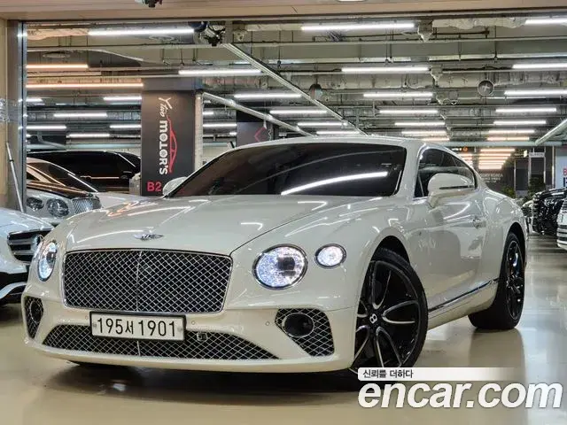 Bentley Continental GT 2022 — ფოტო 1/20