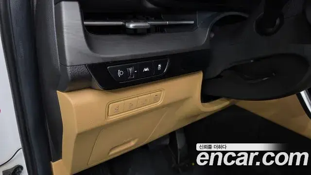 Kia Carnival 2021 — Фото 20/20