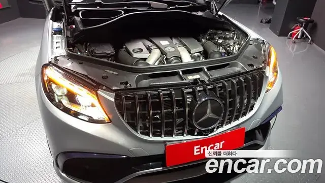 Mercedes-Benz GLE-Class 2019 — Фото 6/20