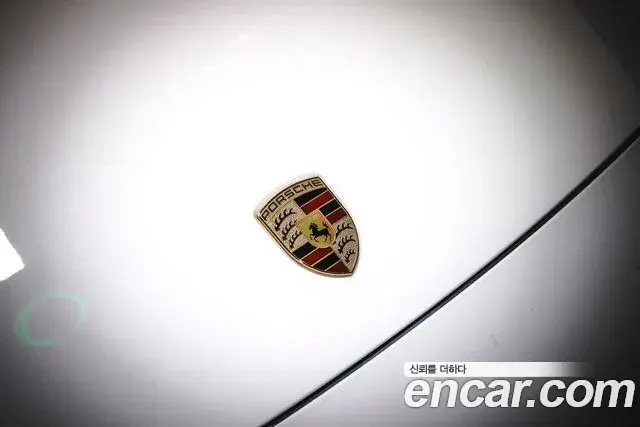 Porsche Panamera 2019 — ფოტო 10/14