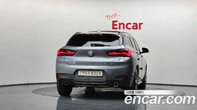 BMW X2 2023 — Photo 31/34