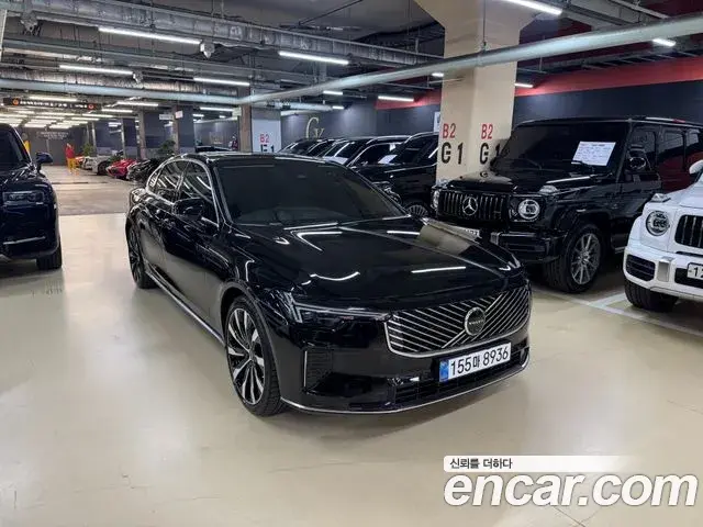 Volvo S90 2025 — Photo 4/20