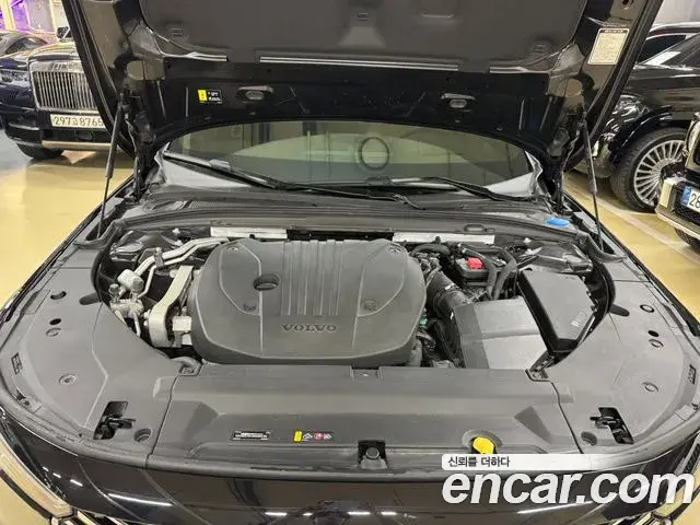 Volvo S90 2025 — Photo 3/20