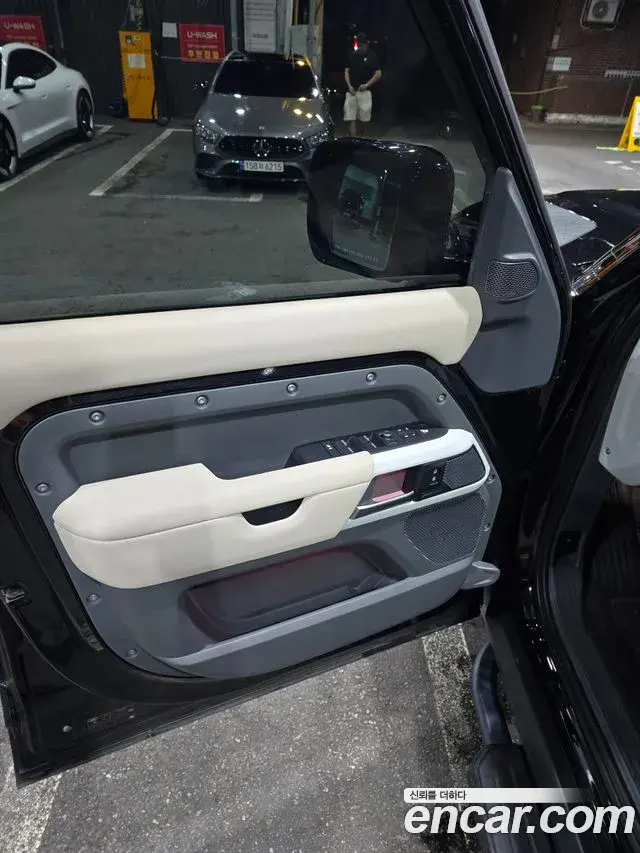 Land Rover Defender 2020 — Şəkil 9/18