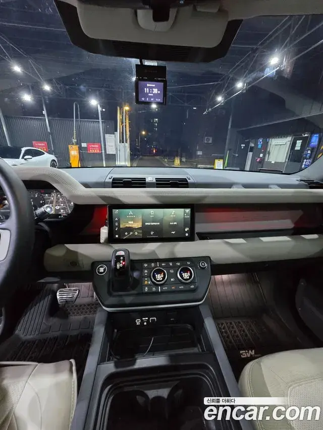 Land Rover Defender 2020 — Şəkil 8/18