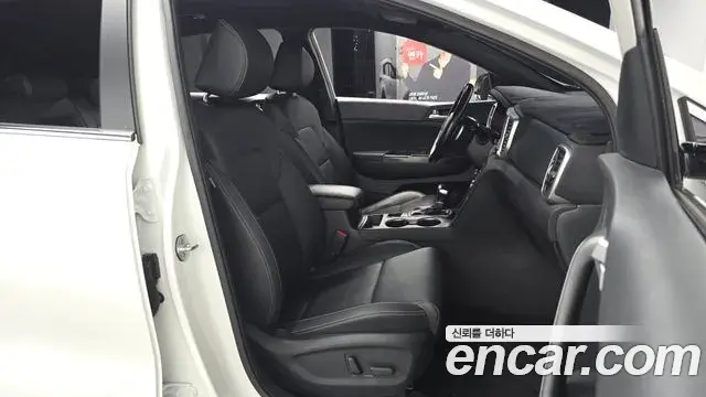 Kia Sportage The Bold 2019 — Фото 11/20
