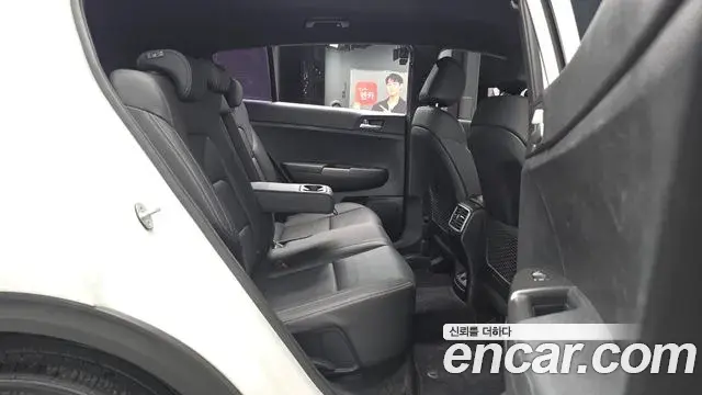 Kia Sportage The Bold 2019 — Фото 12/20