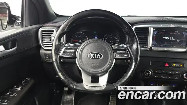 Kia Sportage The Bold 2019 — Фото 13/20