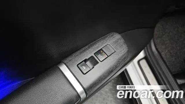 Hyundai Grandeur 2023 — Фото 18/20