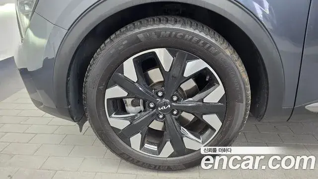Kia Sportage 2022 — Şəkil 17/20