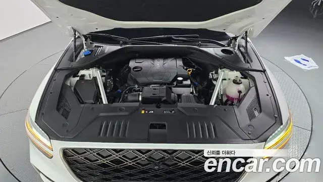 Genesis GV70 2024 — ფოტო 24/30