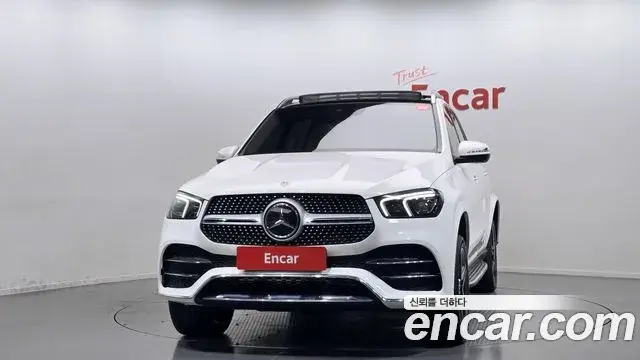Mercedes-Benz GLE-Class 2020 — Фото 3/20