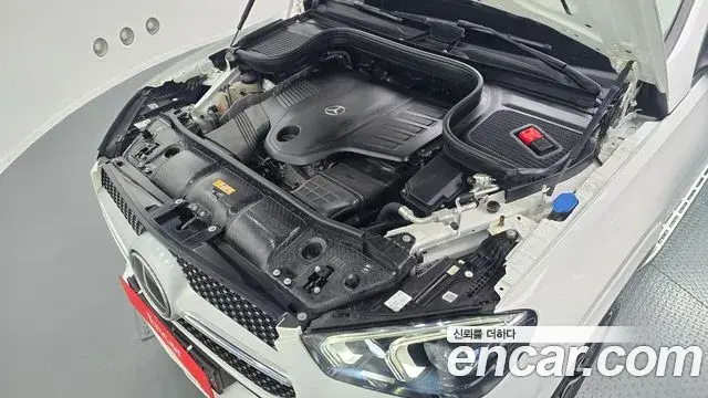 Mercedes-Benz GLE-Class 2020 — Фото 6/20