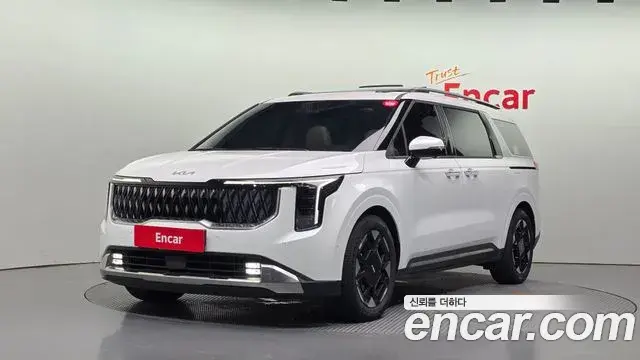 Kia Carnival 2024 — Şəkil 34/36